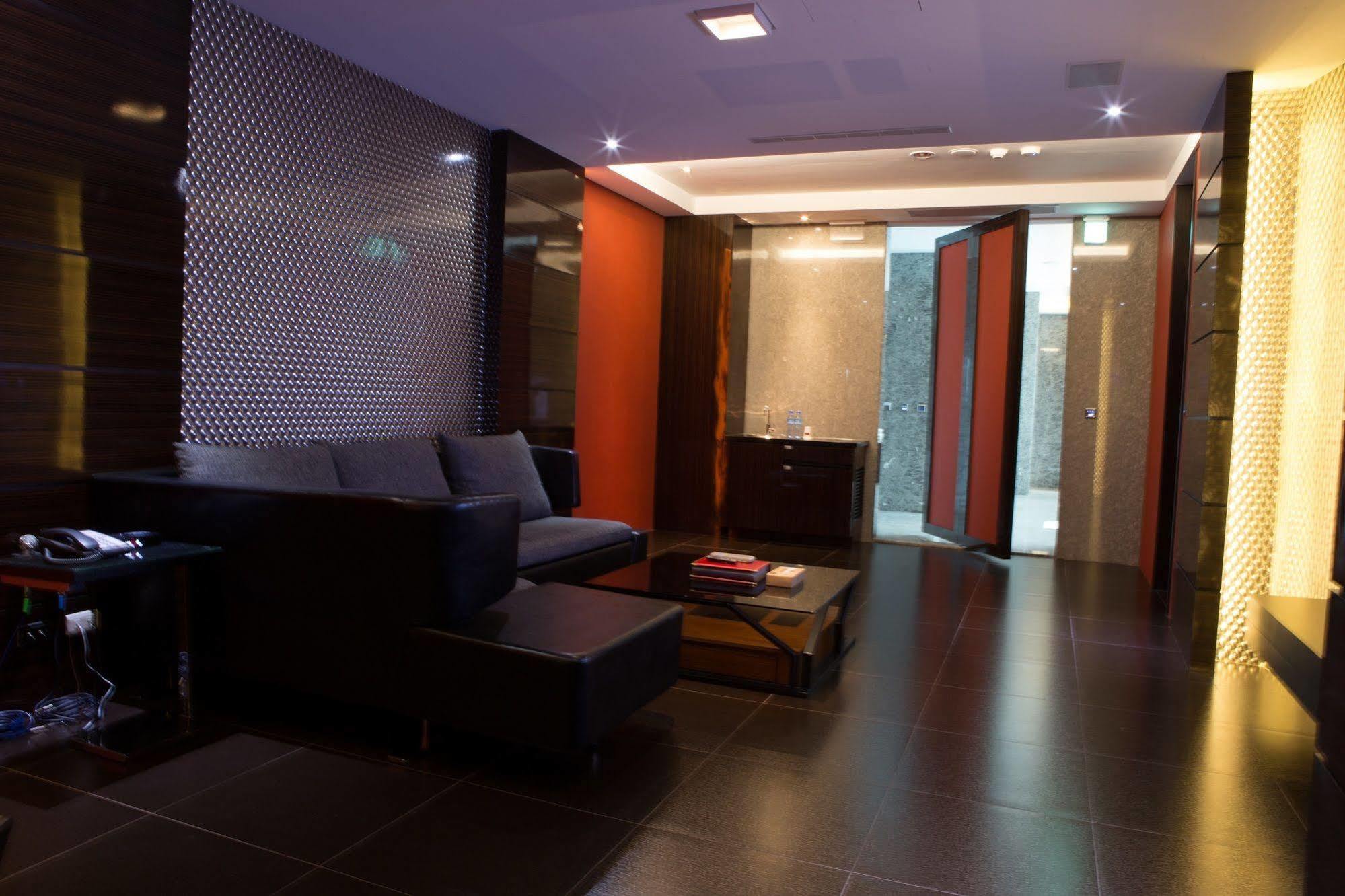 All-Ur Boutique Motel - Hualian Branch Ji'an Εξωτερικό φωτογραφία